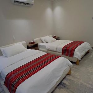 Zimmer mit zwei Einzelbetten